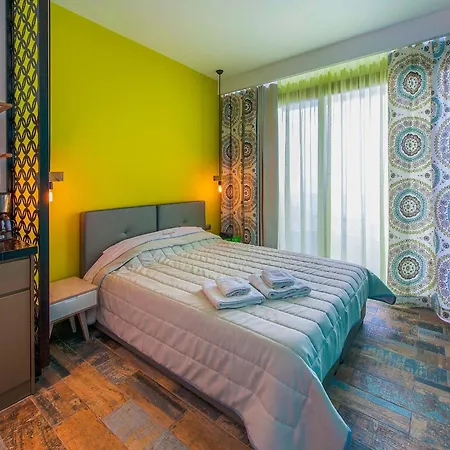 Aparthotel Thalassokipos *