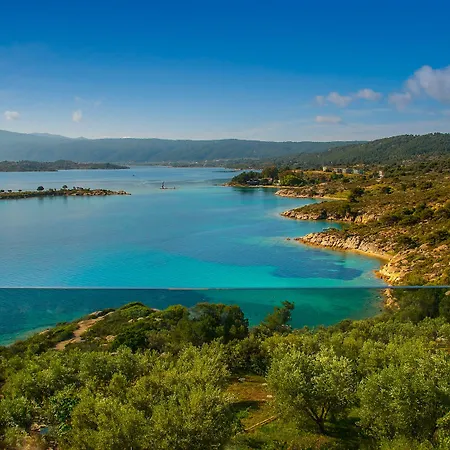 Thalassokipos Vourvourou