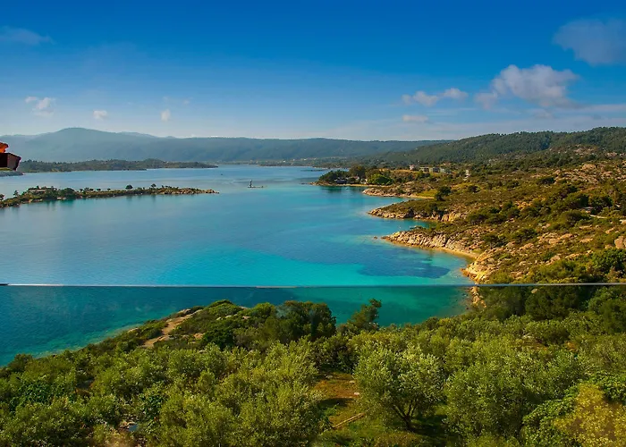 Thalassokipos Vourvourou