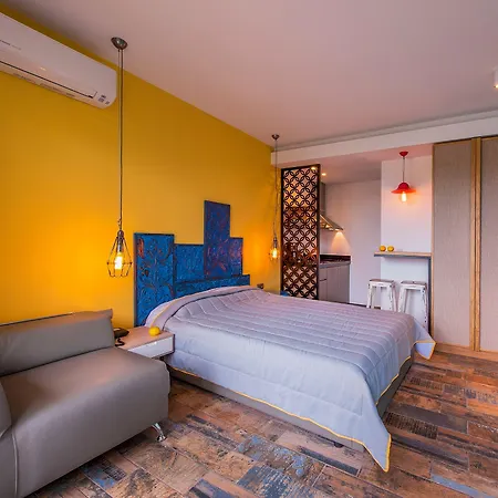 Thalassokipos * Vourvourou