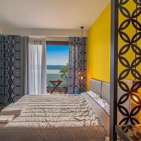 Thalassokipos Apart Otel Vourvourou