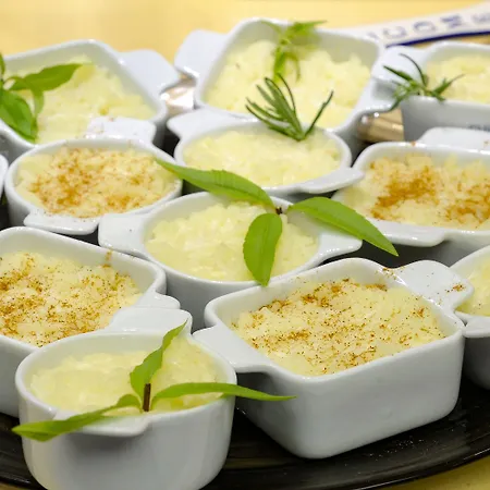 Thalassokipos Vourvourou