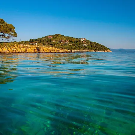 ξενοδοχειο θαλασσόκηπος Βουρβουρού