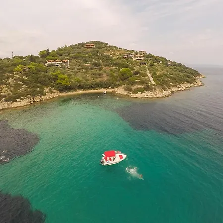 ξενοδοχειο θαλασσόκηπος Βουρβουρού