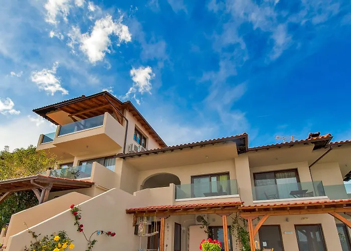 塔拉所奇波公寓 *